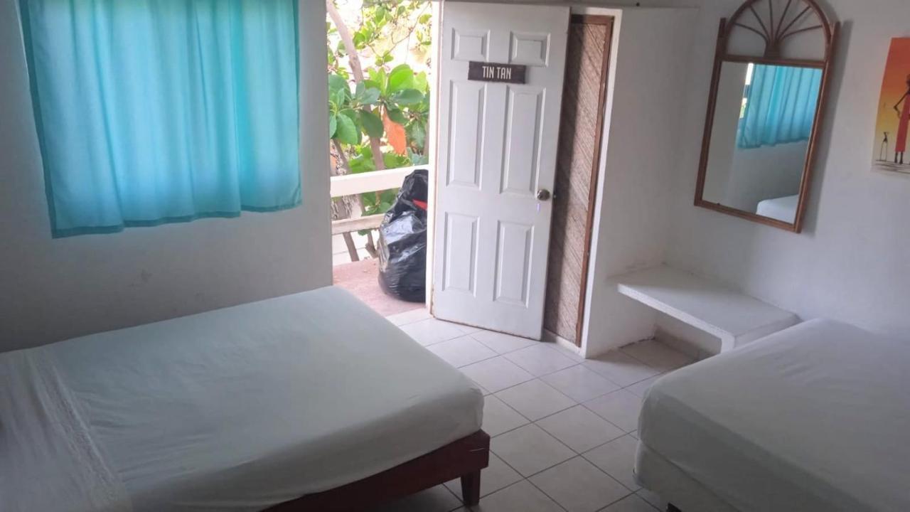 Hotel Paraiso Casa Blanca ピエ・デ・ラ・クエスタ エクステリア 写真
