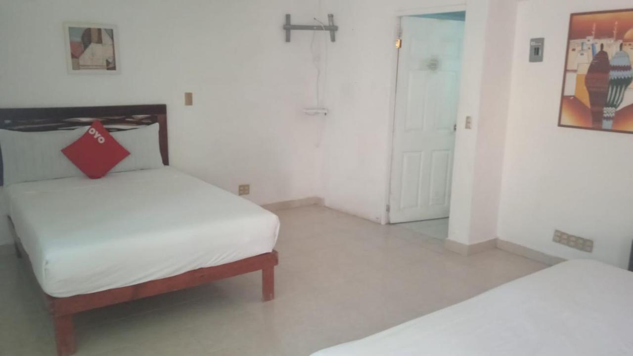 Hotel Paraiso Casa Blanca ピエ・デ・ラ・クエスタ エクステリア 写真
